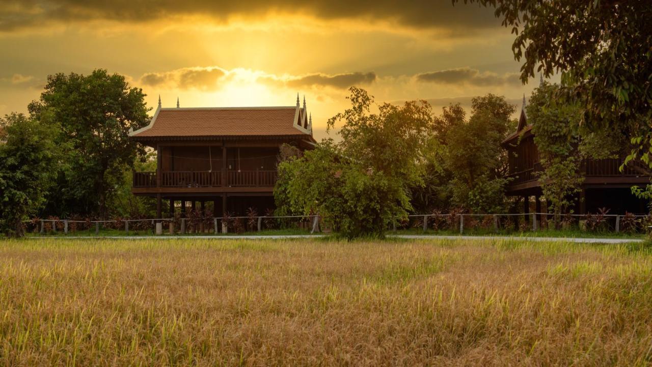 Отель Mane Hariharalaya Сиемрип Экстерьер фото